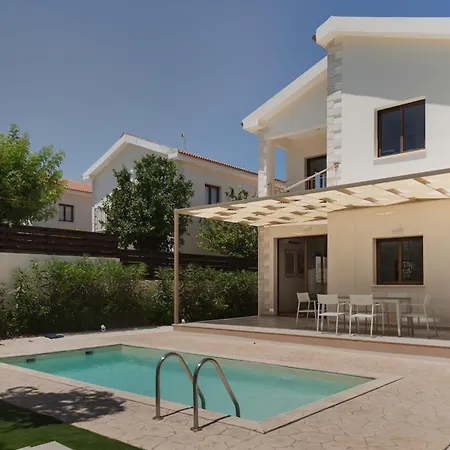 Phaedrus Living Luxury Bay Paralimni